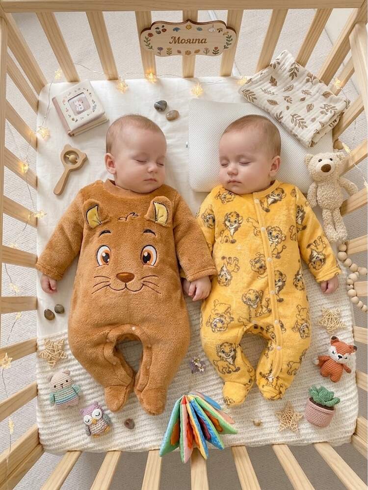 Newborn Double-Sided Flannel Cartoon Lion Fun Pattern Long Sleeve Jumpsuit Footed Jumpsuit Home Wear 2 Pieces Set - Yellow - View 7