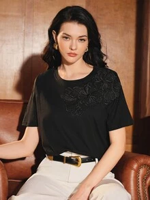 Anewsta 現代優雅時尚百搭四季女款夏季上衣 手工貼花修身黑色女款T恤 - 黑色 - 查看 6