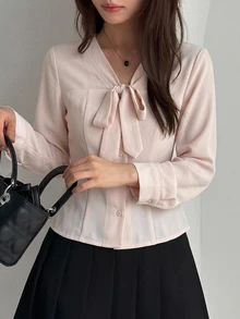 DAZY 女款甜美蝴蝶結綁帶鈕扣襯衫，適合約會秋季穿著 - 杏色 - 查看 5
