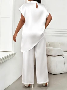SHEIN Lady Atasan Wanita Ukuran Besar Elegan dengan Motif Bunga dan Hem Asimetris - MultiWarna - View 2