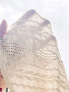 SHEIN طقم محبوك من قطعتين للبنات الرضع بزينة فيونكة، بلون مشمشي فاتح، ملابس علوية بياقة عالية مع بنطال واسع الساق بتصميم جرس، لطيف للخريف - لون مشمشي - مشاهدة 9