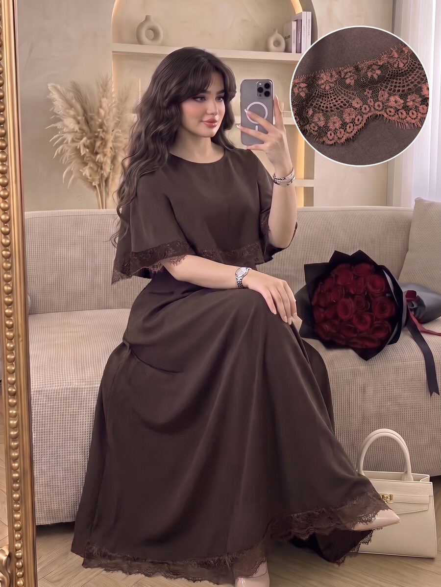 Modelyn Gaun Panjang Model Cape Leher Bulat Berpotongan A-Line dengan Hiasan Renda Cokelat untuk Wanita Ukuran Plus, Cocok untuk Pakaian Sehari-hari dan Acara Musim Semi, Musim Panas, dan Musim Gugur - Coklat - View 1