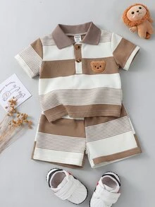SHEIN Playful Pals 男婴婴儿休闲可爱熊刺绣徽章不对称条纹短袖 Polo 衫和短裤套装，适合夏季 - 彩色 - 查看 7
