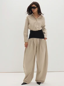 MUSEYN 石色襯衫領連身褲，附黑色皮革可拆卸腰帶 - 卡其色 - 查看 2