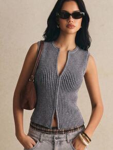 Poéselle Women's Solid Color Zipper Front Casual Knit Vest - Navy Blue - View 2