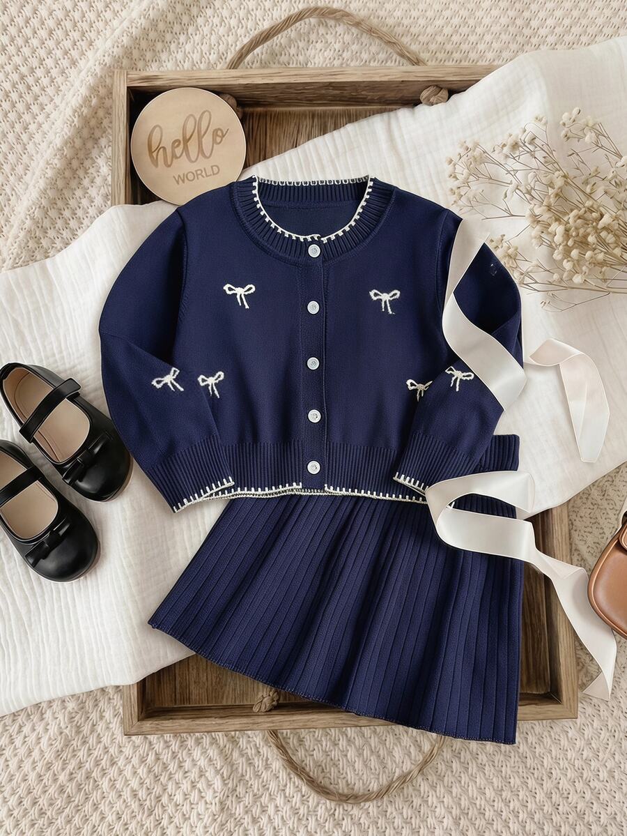 SHEIN Girls' Autumn/Winter Fashion Heart Pattern Jacquard Bow Decor Knitted Cardigan & Pleated Umbrella Skirt Set - Apricot - View 1