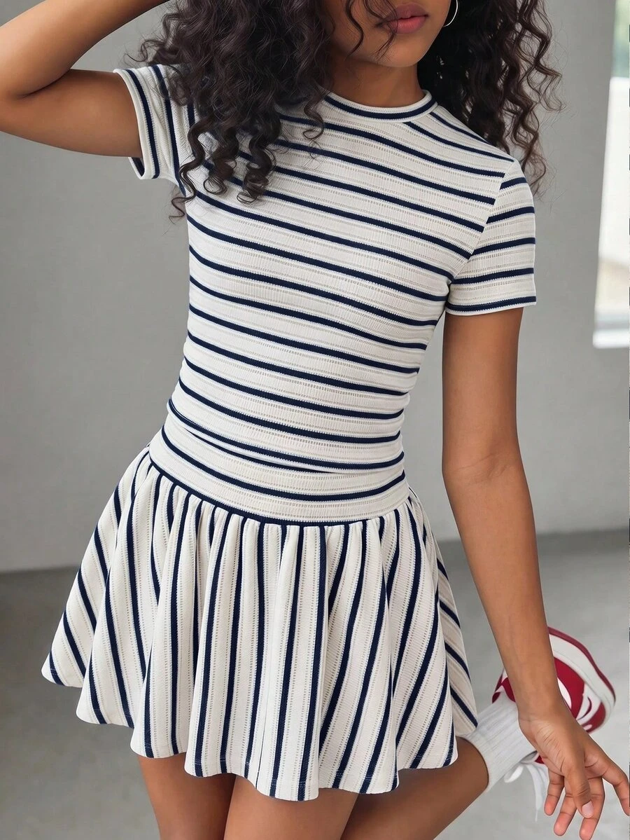 SHEIN Tween Girl Summer Cute Casual Gray Skirt Set: Short Sleeve Crop Top And Pleated Mini Skirt,Summer - Multicolor - View 1