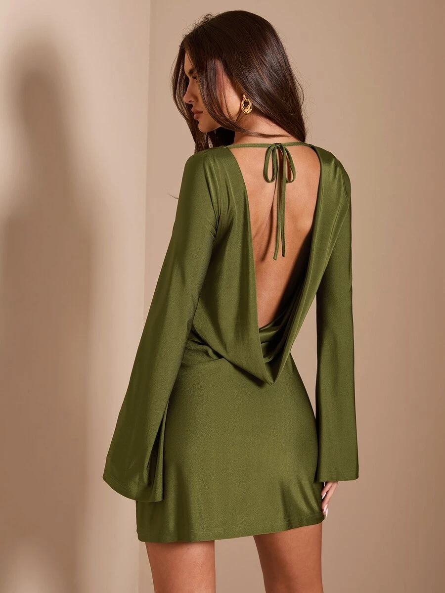 SHEIN BAE 秋冬橄欖綠圓領露背綁帶緊身長袖迷你洋裝,感恩節聖誕節新年派對約會之夜穿搭 - 綠色 - 查看 1