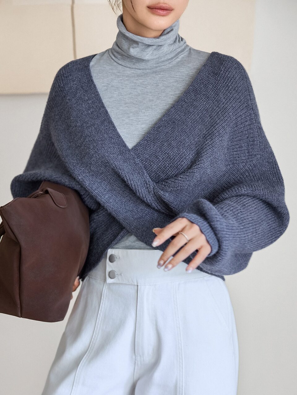 Women's Cross Pleated Fashion Long Sleeve Sweater, Versatile Fall