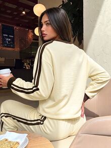 Aloruh Women's Casual Color-Block Loose Street Fashion Hoodie In Autumn/Winter, Pale Yellow With Brown Stripes. Two-Piece Set For Autumn. - Multicolor - View 3