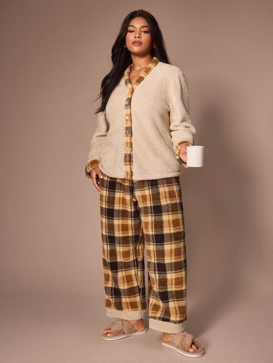 Lazeform Classic Retro Plaid Patchwork V-Neck Plush Cardigan Plus Size Pajama 2 Pieces Set - Brown - View 1