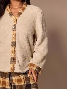 Lazeform Classic Retro Plaid Patchwork V-Neck Plush Cardigan Plus Size Pajama 2 Pieces Set - Brown - View 7