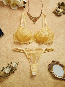 PinupPomp 2pcs Retro-Style Blue Women Sexy Lingerie Set - Yellow - View 1