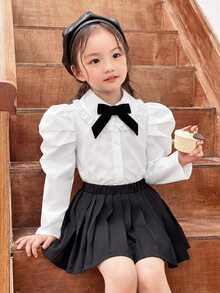 女童復古白色襯衫，羊腿袖、鈕扣設計、尖領、前襟彎曲下擺 - 白色 - 查看 1