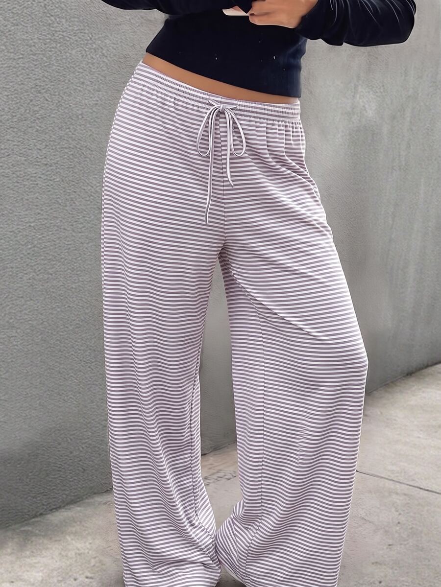 SHEIN BASICS 女款休閒 Y2K 針織粉色與白色條紋低腰寬鬆寬腿拖地長褲，秋季居家休閒服