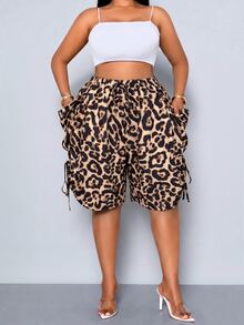 SOLERSUN These Plus-Size Women's Casual Shorts Feature A , Minimalist Retro-Inspired Letter Print And A Relaxed Fit, Complete With A Drawstring, Large Pockets, And An Elastic Waistband. Perfect For Everyday Casual Wear, Commuting, And Vacations In Spring And Summer. Their Street-Style Design Makes Them A Versatile And Perfect Everyday Choice. These Comfortable, Loose-Fitting Shorts Feature A Wide-Leg, Mid-Length Design. - Brown - View 5