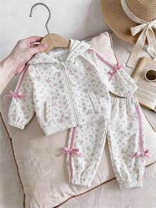 SHEIN Playful Pals 2 件套女婴碎花连帽夹克和配套裤子套装，时尚休闲户外运动装，秋冬 - 粉色 - 查看 1