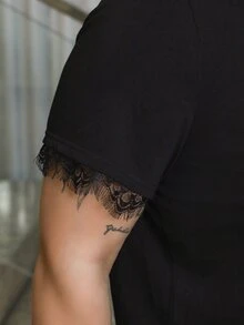 Bibi Tomais 加大码纯色圆领蕾丝拼接宽松黑色短袖T恤女式休闲上衣学院风上衣 - 黑色 - 查看 6