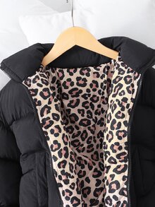 SHEIN 青少年女孩長袖抓絨休閒連帽加厚外套,豹紋內裡,口袋與拉鍊設計,寬鬆版型,舒適適合秋冬穿著 - 黑色 - 查看 7