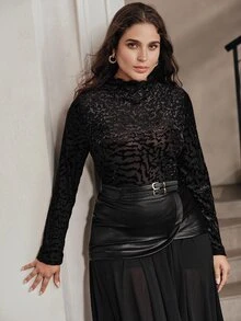 Anewsta Velvet Burnout Sheer Long Sleeve Slim Fit Plus Size Women's Top - Black - View 6