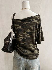 Lalippa Camouflage Digital Print Fashionable Minimalist Women's Round Neck Short Sleeve T-Shirt, Gift For Friends - Multicolor - View 2