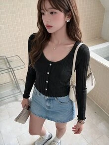 K-Vae U-Neck Long Sleeves Button Front Lettuce Trim Rib-Knit Tee - Black - View 5