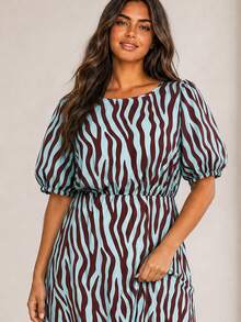ELLERISSA Plus Size Blue Zebra Print Round Neck Puff Sleeve Back Tie Ruffle Hem Midi Dress - Blue - View 3