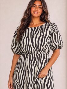 ELLERISSA Plus Size Black & White Zebra Print Round Neck Puff Sleeve Back Tie Ruffle Hem Midi Dress - Black and White - View 3