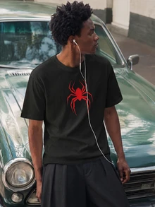 Manfinity Roghcode Camiseta de manga corta con cuello redondo y estampado de patrón de araña para hombre - Negro - Ver 3