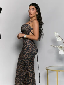Dania Mndz Shop 女士优雅性感豹纹露背吊带长款派对连衣裙，适合秋冬季、圣诞派对、鸡尾酒会、夜店等场合穿着。 - 彩色 - 查看 5