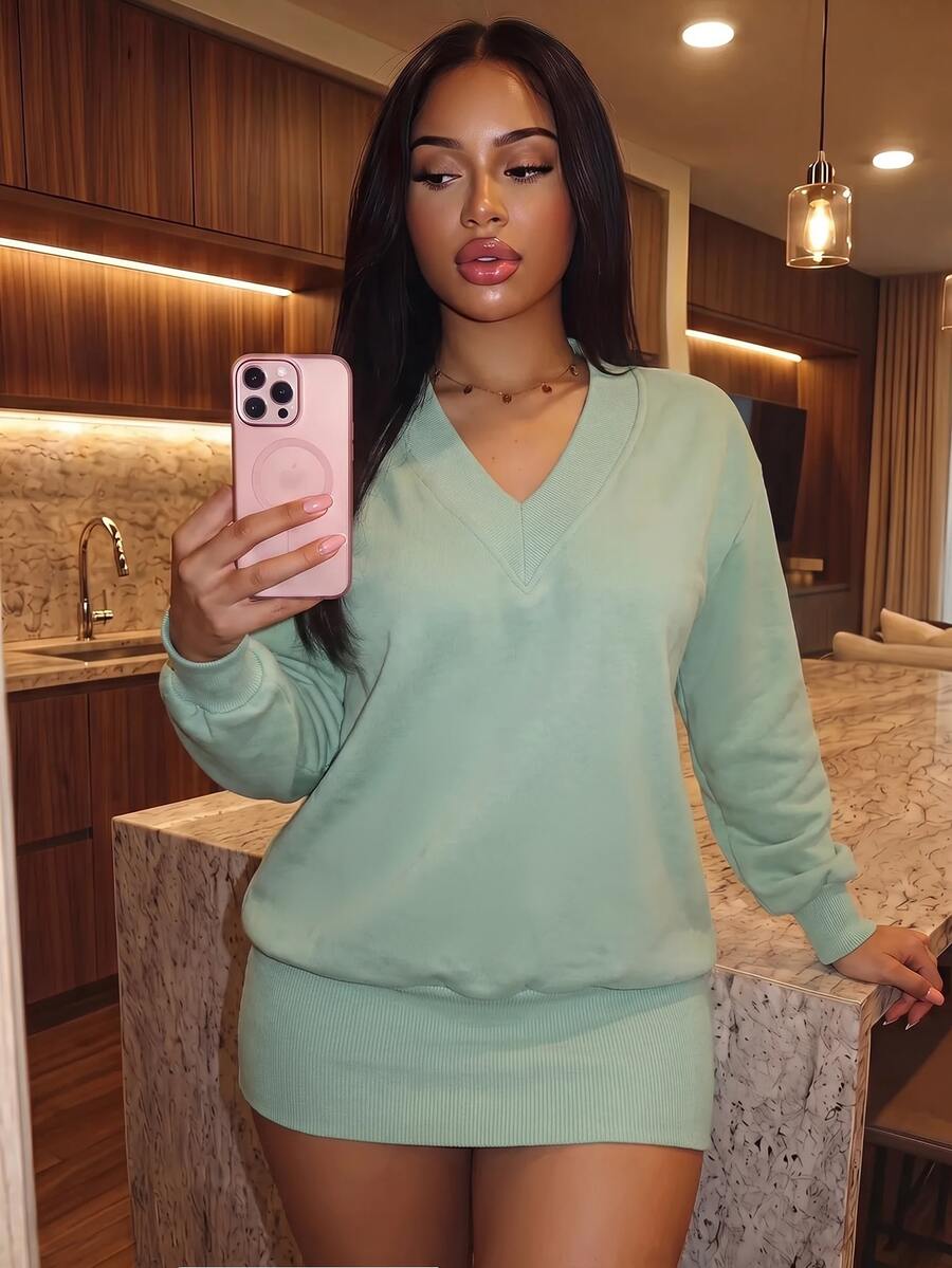 Slaydiva Autumn/Winter New Arrival Beach Vacation, Daily Outing, Date Outfit, Home Leisure, Nightclub Gathering, American Lazy, Sexy Hot Girl , Casual Vibe Deep V-Neck Dropped Shoulder Lazy Knit Short Dress For Women, Drop Shoulder Loose Lantern Sleeve Bodycon Hem Knit Dress, Mint Green Hot Girl Casual Short Dress-A