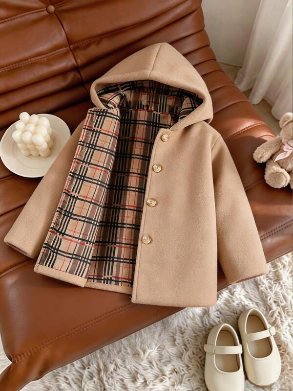 SHEIN Elladie kids Abrigo casual de moda para niñas con capucha, detalle de apertura frontal, tela de cuadros y patchwork en color caqui, otoño/invierno