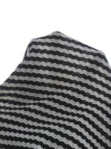 SHEIN LUNE CURVE Plus-Size French-Style Casual Cardigan Pairs Beautifully With A Charming Striped Top,Making It Suitable For Early Autumn Daily Wear,Workouts,Commuting - Black and White - View 7