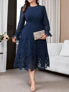Reflora Plus Size Elegant Solid Color Hollow Lace Dress, Autumn - Navy Blue - View 5