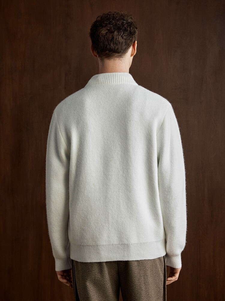 Manfinity CasualKnits كنزة رجالية بنصف سحاب وياقة واقفة بتصميم بسيط وأكمام طويلة، كنزة صوفية بلون موحد للخريف/الشتاء، كنزة بيج بقصة فضفاضة، كنزة كاجوال متعددة الاستخدامات للتنقل اليومي بلون موحد مبطنة بالصوف - أبيض - مشاهدة 2