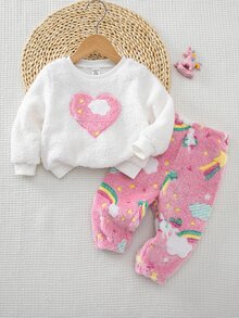 SHEIN 女嬰針織愛心圖案人造毛領圓領休閒套頭上衣與長褲2件式居家服套裝 - 彩色 - 查看 1