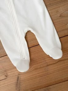 SHEIN Vintaside Kids Newborn Baby 3 Pieces Set Jumpsuit Knitted Long Sleeved Snap Closure Family Matching Wear - White - View 8
