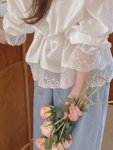 DAZY Women's Solid Color Loose Contrast Lace Long Sleeve Drawstring Waist Casual Top, Summer Blouse Vacation Cute Tops - White - View 3