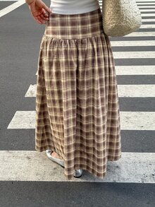 Serisse Women's Fashion Plaid Pleated Maxi Skirt For Vacation - Brown - View 2