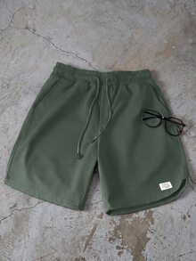 ESTAVOR Men's Letter Print Drawstring Waist Knit Casual Shorts - Army Green - View 2