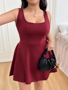 CovetEZ Casual Plus Size Red Plain Square Neck Short Jumpsuit With Zipper Detail - Red - View 3
