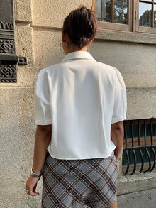 CovetEZ 大码休闲纯色泡泡袖收腰衬衫 - 白色 - 查看 2