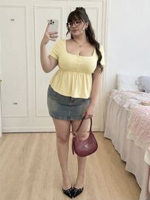 CovetEZ 加大码女式休闲方领短袖黄色T恤，夏季 - 鵝黃色 - 查看 3