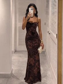 Silquee 女款春夏細肩帶露背緞面長版蛋糕裙 - 棕色 - 查看 9