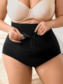 SHEIN 1 Buah Celana Dalam Segitiga Tanpa Jahitan Ukuran Plus Pinggang Tinggi Pembentuk Tubuh Ringan dengan Pengait dan Penutup Mata di Bagian Depan - Hitam - View 4