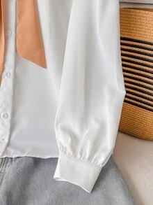 SHEIN 青少年女孩休閒日常外出法式優雅學院風對比色大蝴蝶結燈籠袖長袖修身襯衫，返校季經典百搭上衣 - 白色 - 查看 11