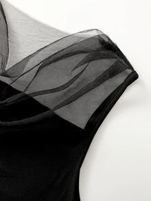 Everyssa Tank Top Wanita Musim Panas Elegan dengan Motif Jala dan Patchwork - Hitam - View 4
