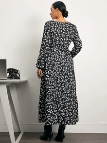 MaterniWear Maternity Casual Ditsy Floral Dress For Autumn - Black and White - View 8