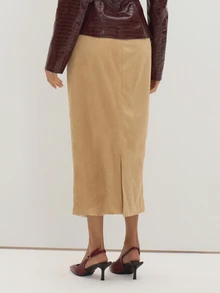 MUSEYN Beige Suede Low Waist Belt Loop Maxi Skirt Luxury Soft Premium Date Night Office Fall New Season Capsule Wardrobe - Yellow - View 7