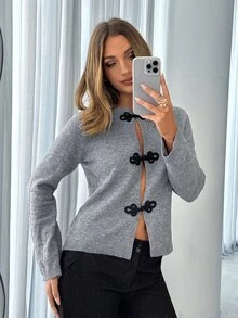 Siren Gaze 秋季女款復古法式優雅外出早午餐針織上衣 淺灰色新中式盤扣開襟夾克 立領毛衣 Y2K - 灰色 - 查看 7